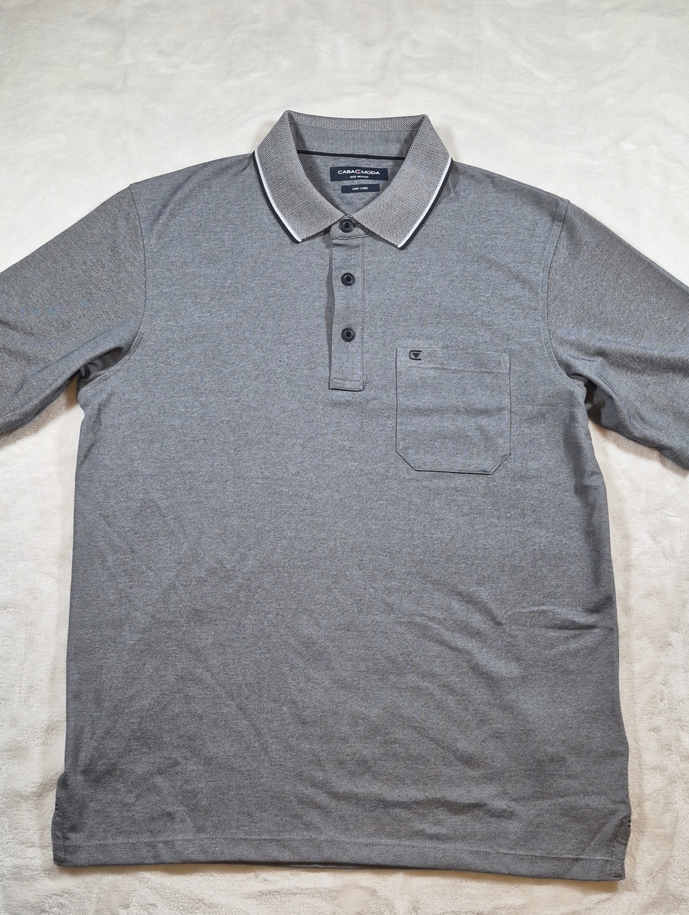 Men's Gray Short-Sleeve Polo with Chest Pocket